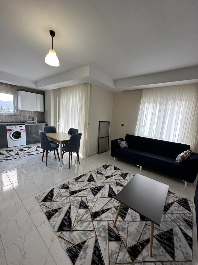 b0150e2b 0b3b 4569 bae2 4e85a3f99162 