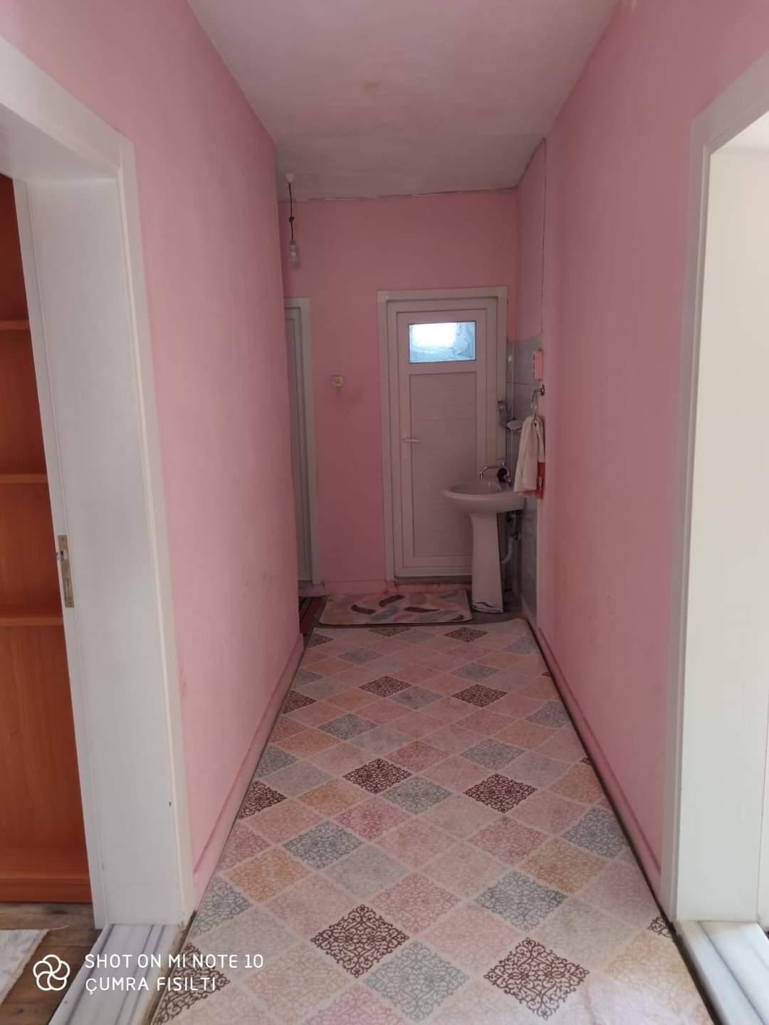 Çumra Meydan Mahallesi�nde 2 katlı girişleri ayrı 3+1 geniş müstakil ev