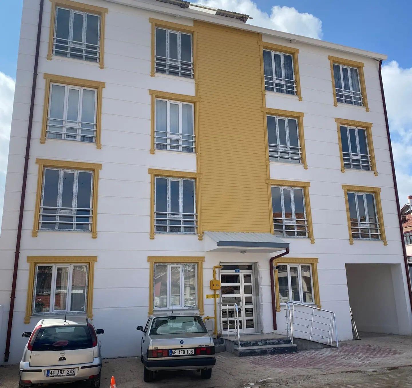 ef463944 f7ce 4168 9e25 c4a52a47d210 